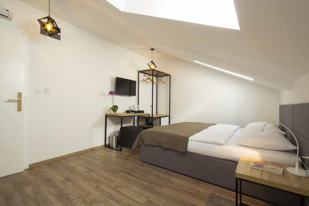 Riverside Residence Сараево Екстериор снимка
